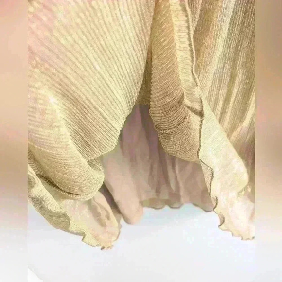 Tahari Sleeveless Gold Metallic Ruffle Neck Shift Dress Size Small - Picture 6 of 6